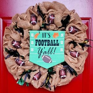 Butlap Football Wreath